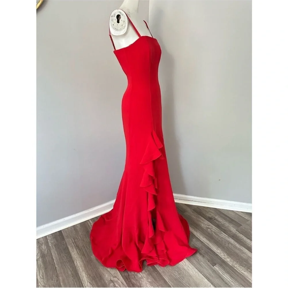 Cinq À Sept Women's Red Dilan Ruffle A Line Gown Ruby Red - Picture 8 of 10